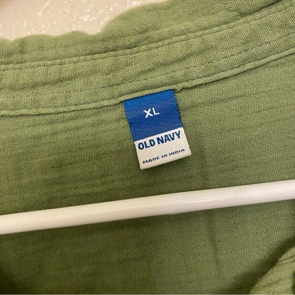 Old navy sage  green muslin cotton button front Top blouse oversized cropped XL - Picture 7 of 9